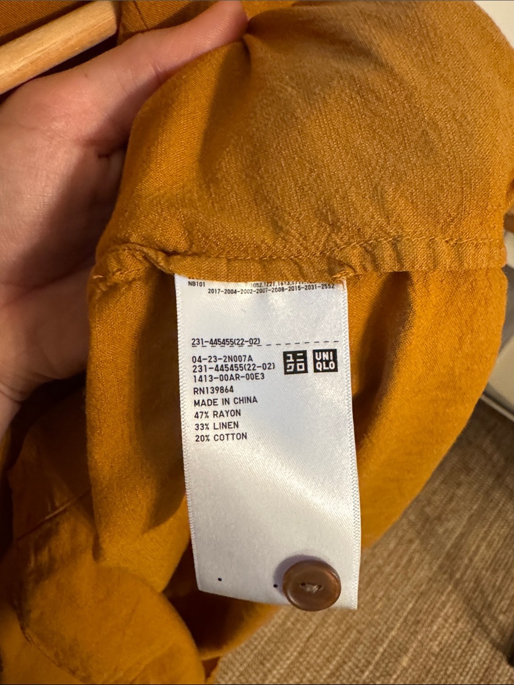 UNIQLO Linen Blend Open Collar Shirt Mustard Brown Boho Short Sleeve Size M - Picture 4 of 4